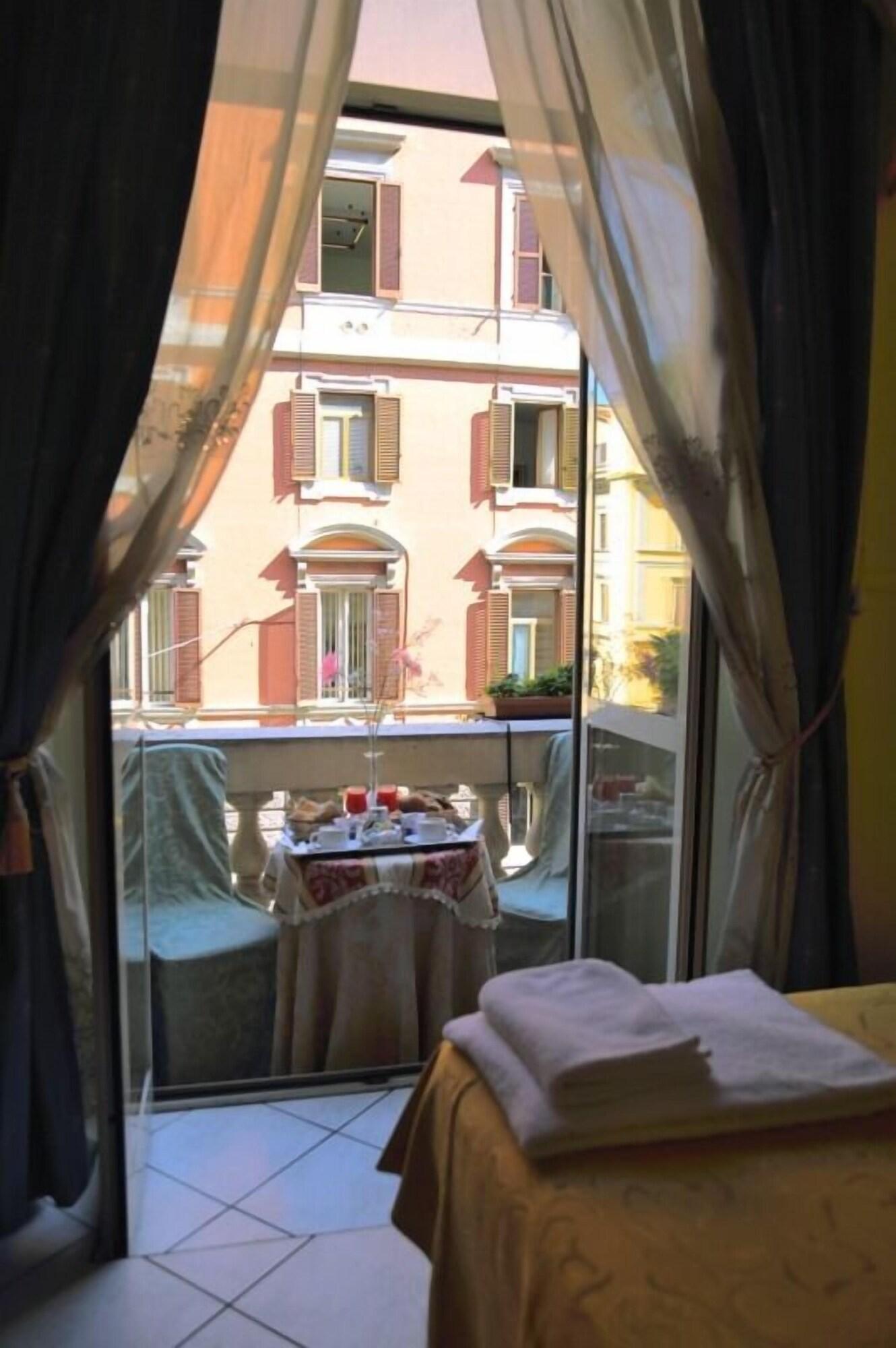 Hotel Sol Levante Rome Extérieur photo