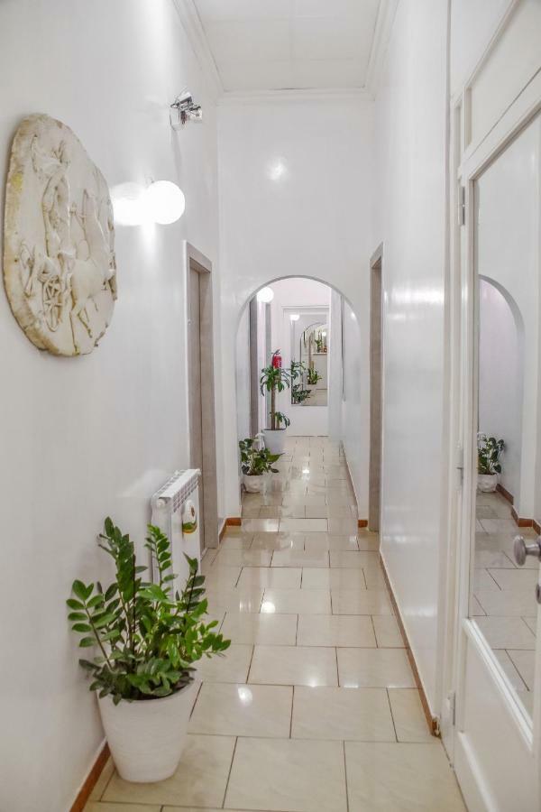 Hotel Sol Levante Rome Extérieur photo