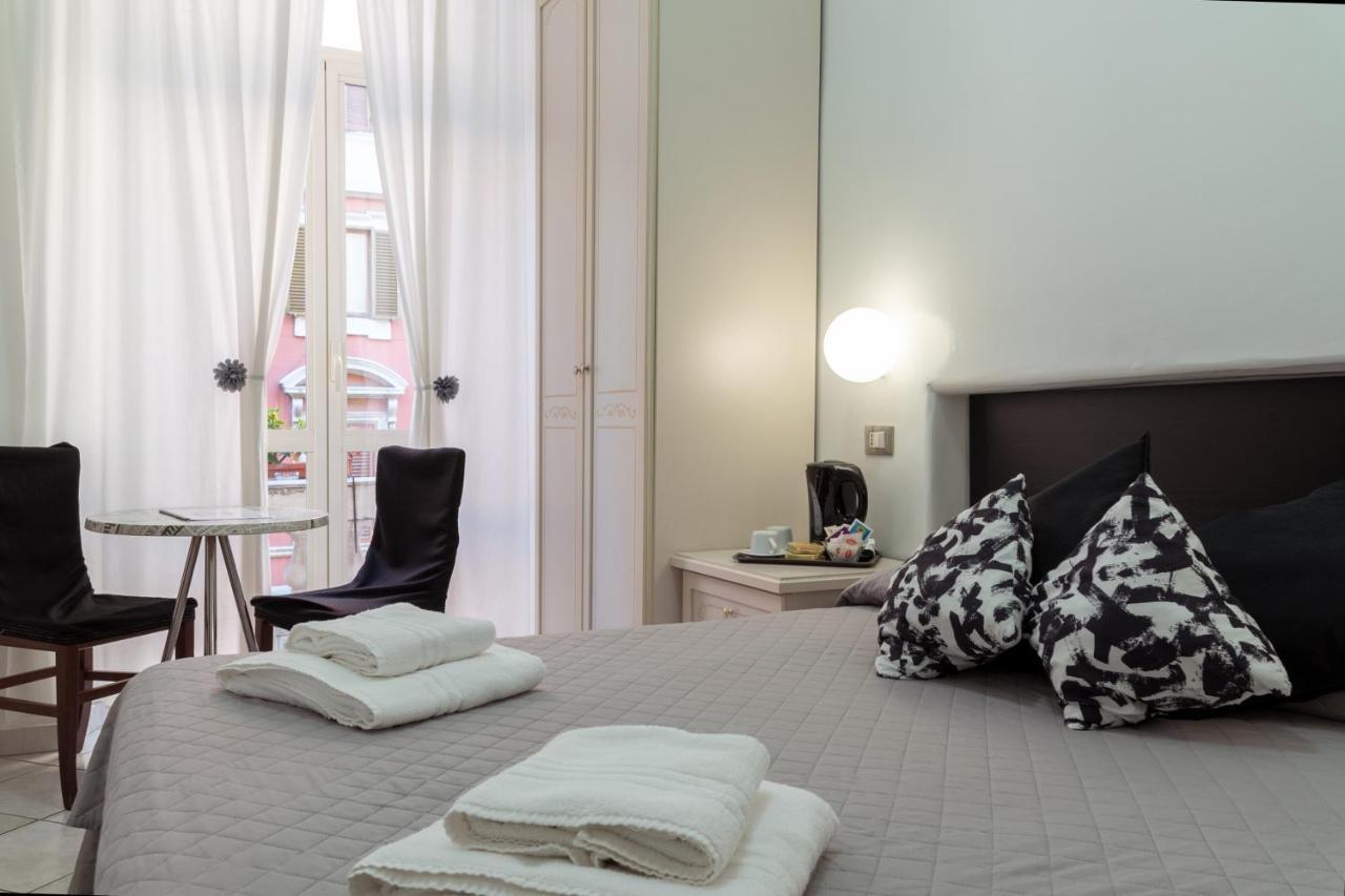 Hotel Sol Levante Rome Extérieur photo
